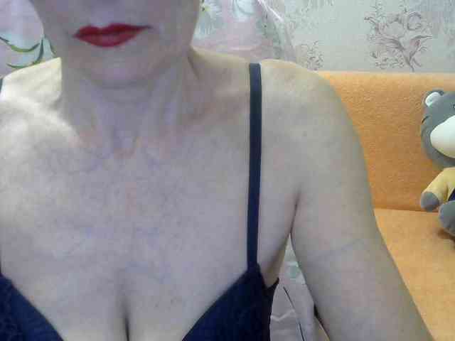 Red-Rose-777 webcam