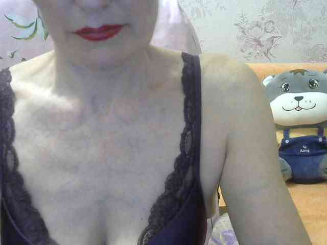 Red-Rose-777 webcam