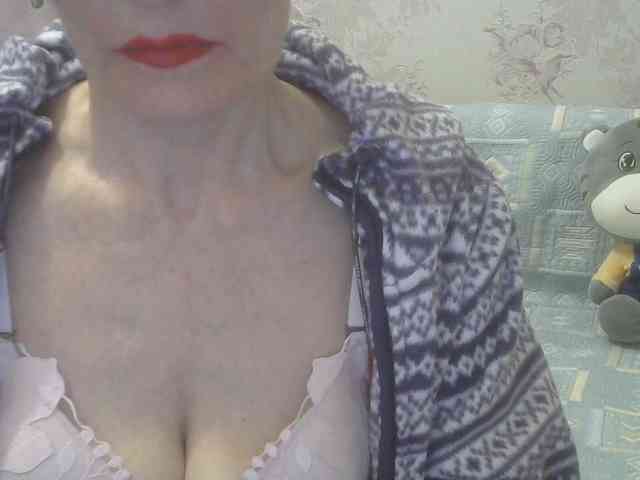 Red-Rose-777 webcam