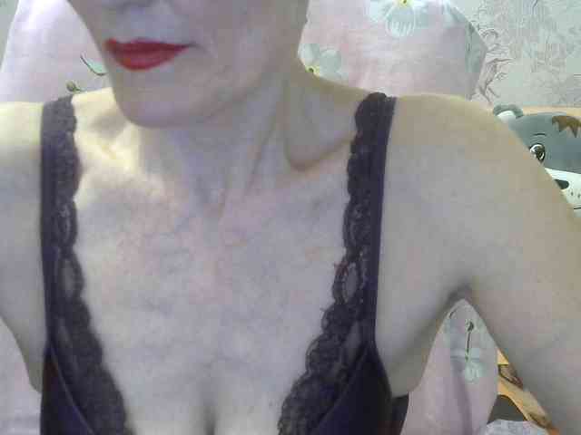 Red-Rose-777 webcam