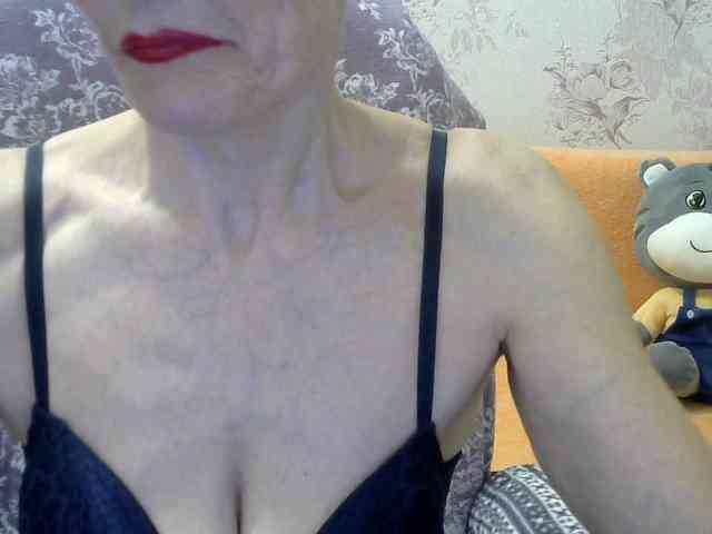Red-Rose-777 webcam