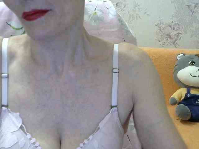 Red-Rose-777 webcam