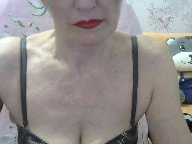 Red-Rose-777 webcam