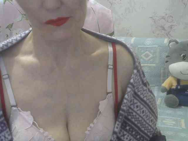 Red-Rose-777 webcam