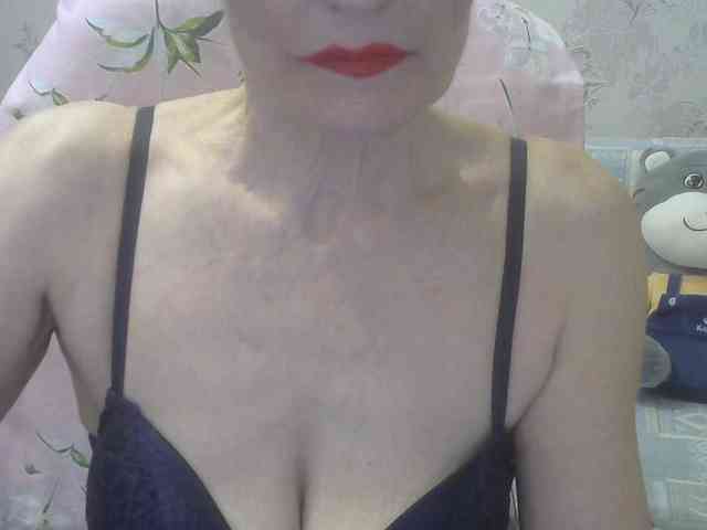 Red-Rose-777 webcam