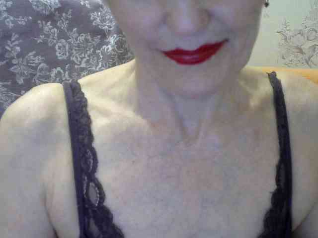 Red-Rose-777 webcam