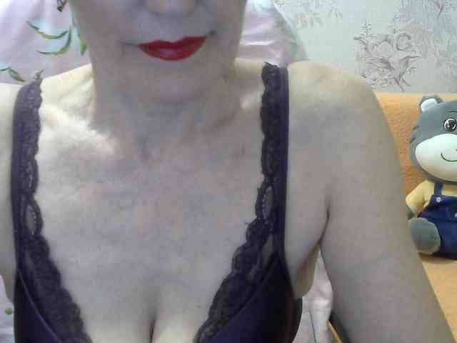 Red-Rose-777 webcam