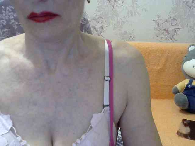 Red-Rose-777 webcam