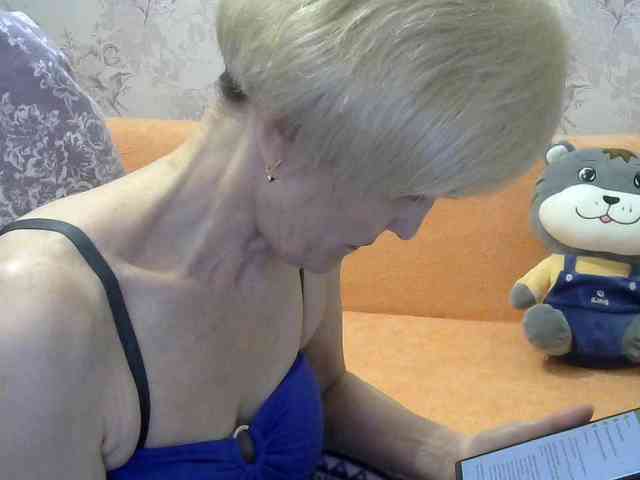 Red-Rose-777 webcam