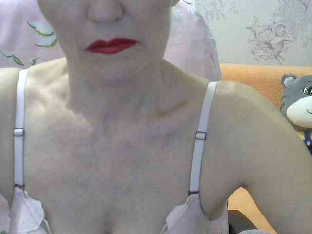 Red-Rose-777 webcam