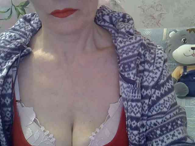 Red-Rose-777 webcam