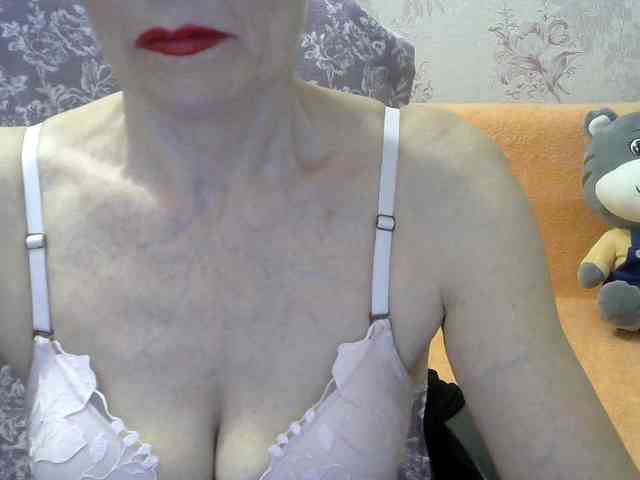 Red-Rose-777 webcam
