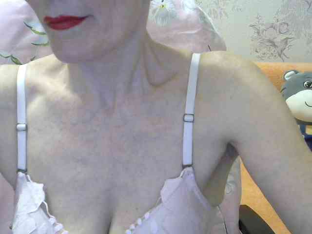 Red-Rose-777 webcam