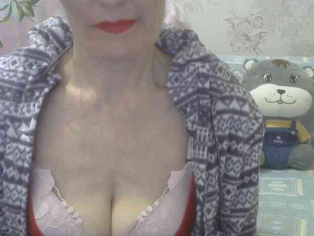 Red-Rose-777 webcam