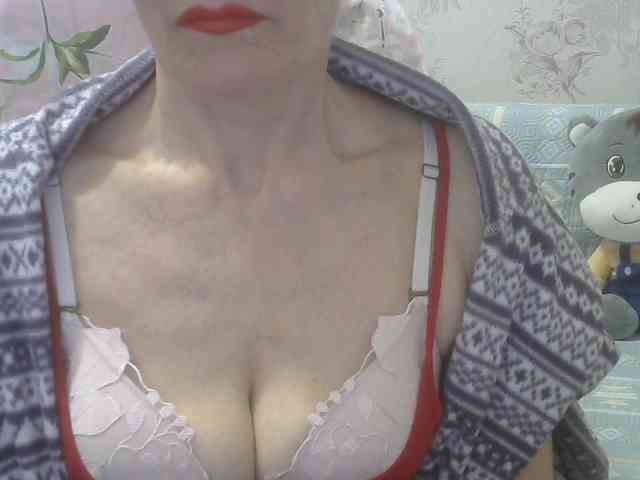 Red-Rose-777 webcam