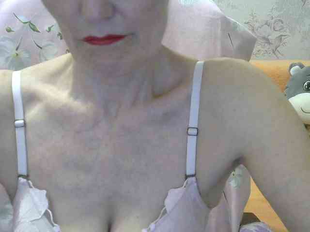 Red-Rose-777 webcam
