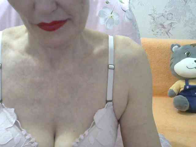 Red-Rose-777 webcam
