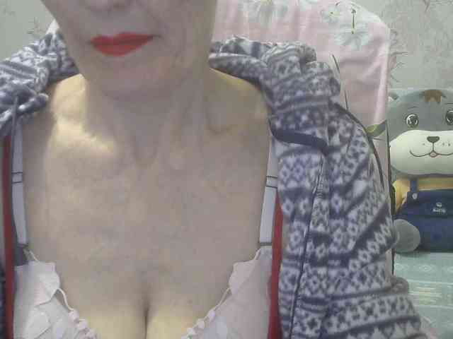 Red-Rose-777 webcam