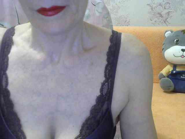 Red-Rose-777 webcam