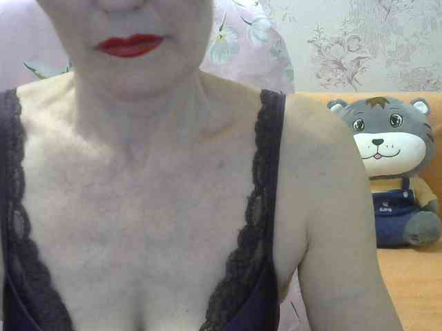 Red-Rose-777 webcam
