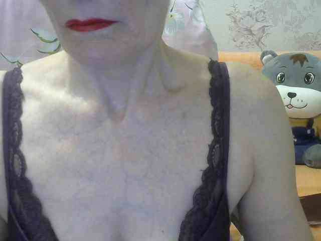 Red-Rose-777 webcam