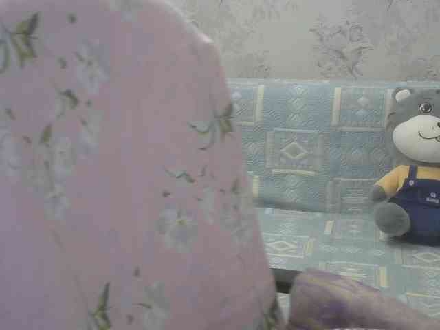 Red-Rose-777 webcam