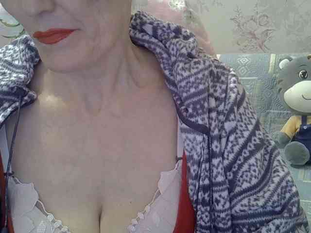 Red-Rose-777 webcam