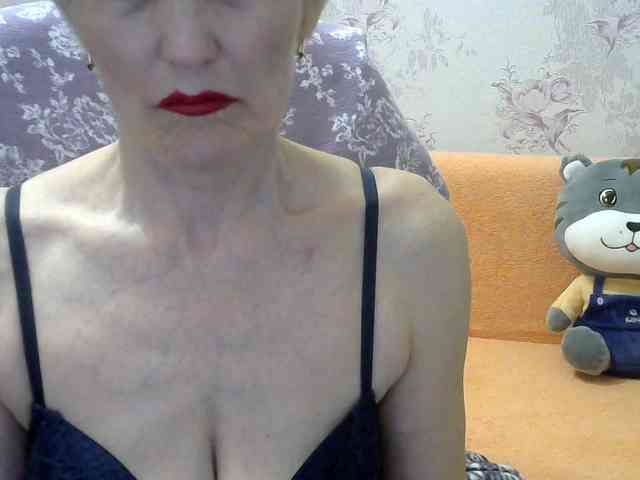 Red-Rose-777 webcam