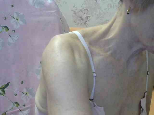 Red-Rose-777 webcam