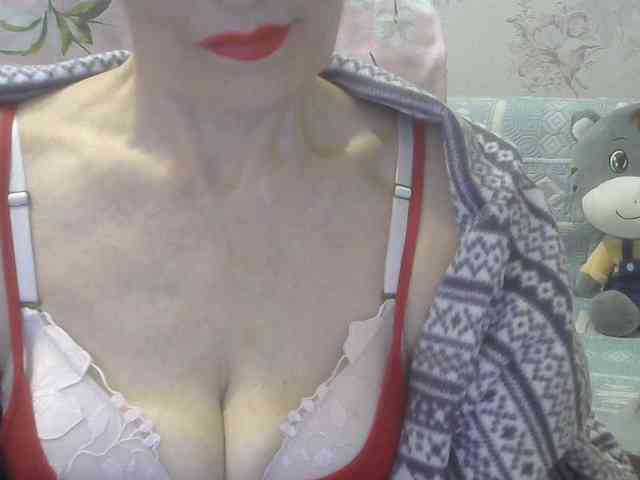 Red-Rose-777 webcam