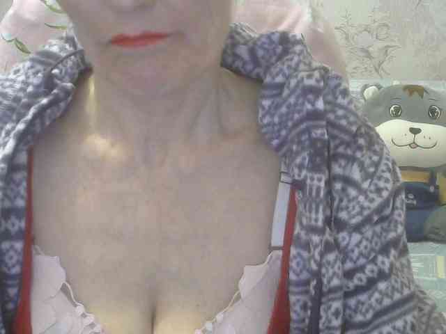 Red-Rose-777 webcam