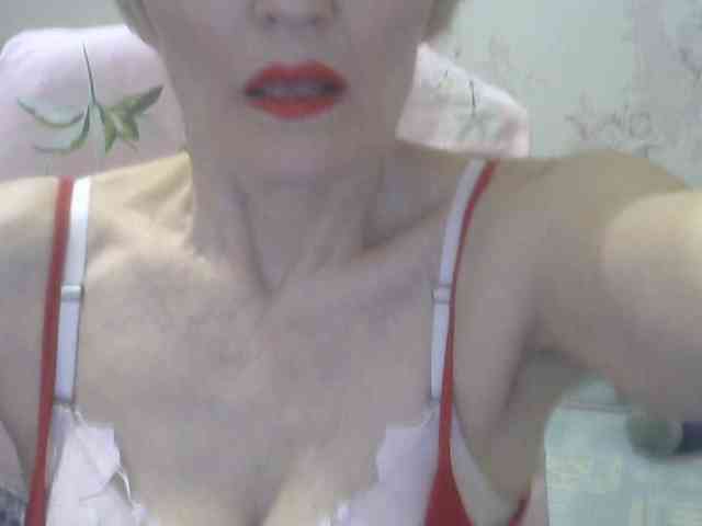 Red-Rose-777 webcam