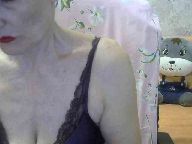 Red-Rose-777 webcam
