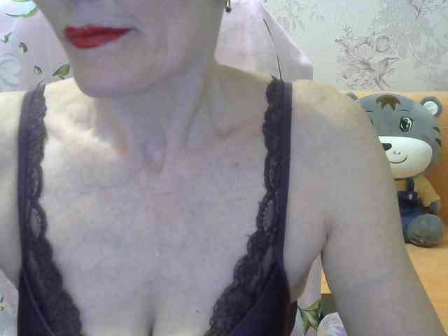 Red-Rose-777 webcam