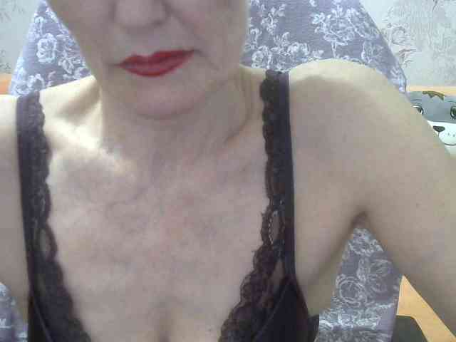 Red-Rose-777 webcam