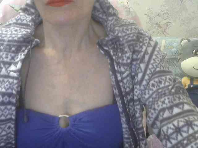 Red-Rose-777 webcam