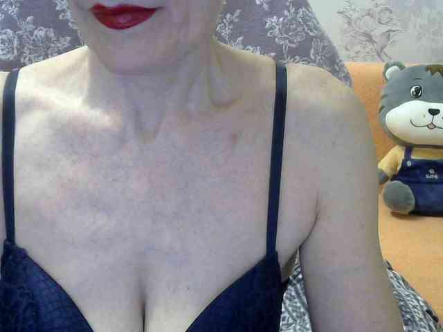Red-Rose-777 webcam