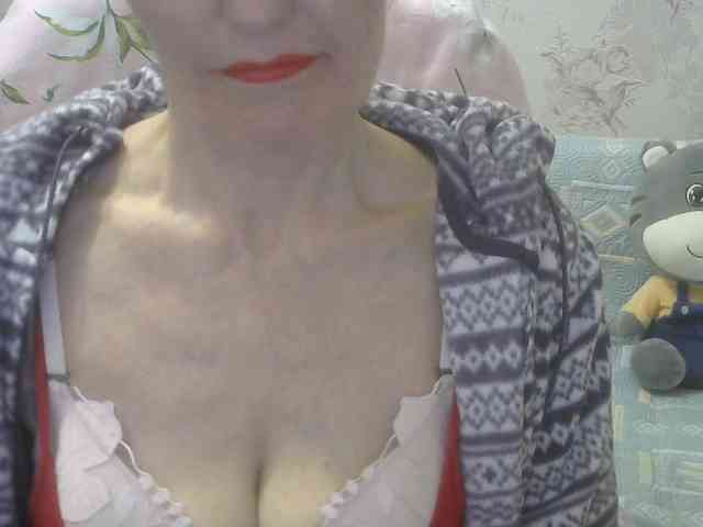 Red-Rose-777 webcam