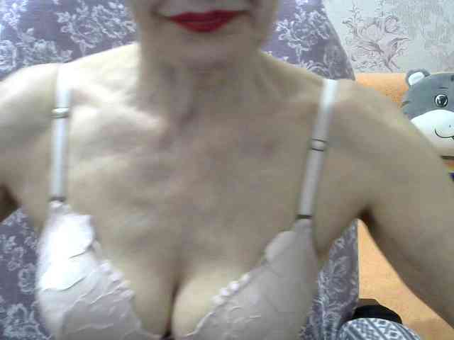 Red-Rose-777 webcam