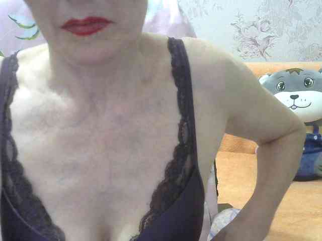 Red-Rose-777 webcam