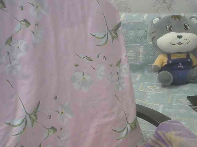 Red-Rose-777 webcam