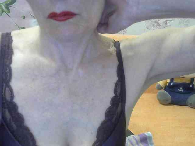 Red-Rose-777 webcam