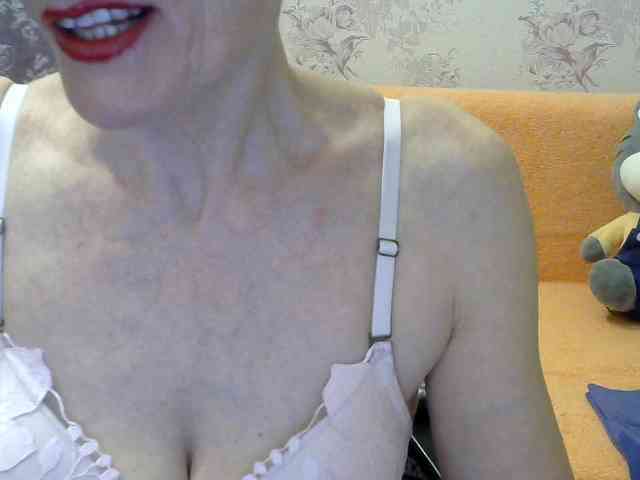 Red-Rose-777 webcam
