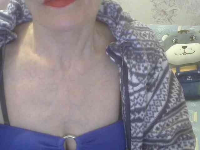 Red-Rose-777 webcam