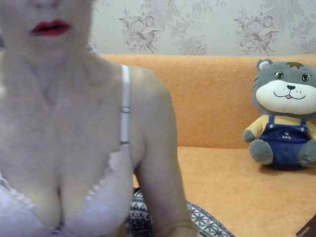 Red-Rose-777 webcam
