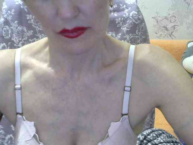 Red-Rose-777 webcam