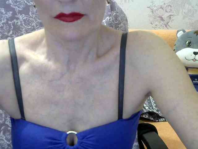 Red-Rose-777 webcam