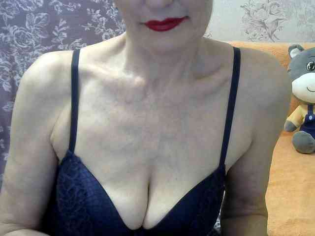 Red-Rose-777 webcam