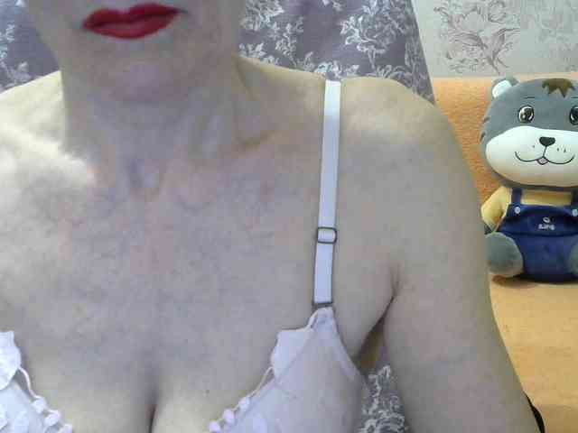 Red-Rose-777 webcam