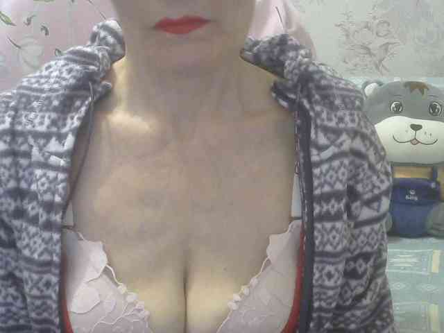 Red-Rose-777 webcam